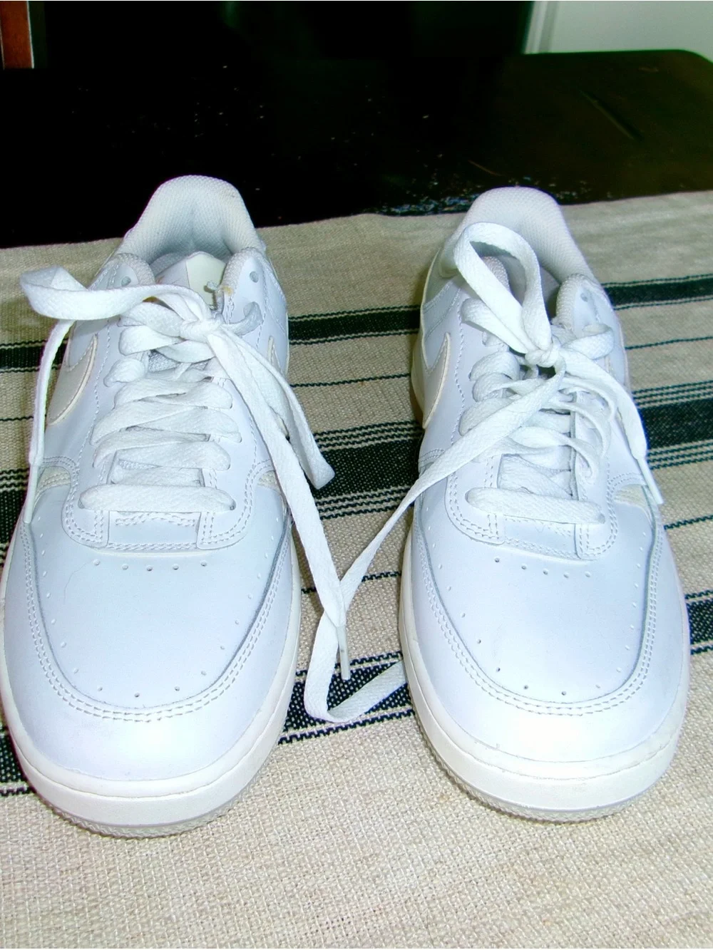 Nike White Low-Top Sneakers with Gum Outsole